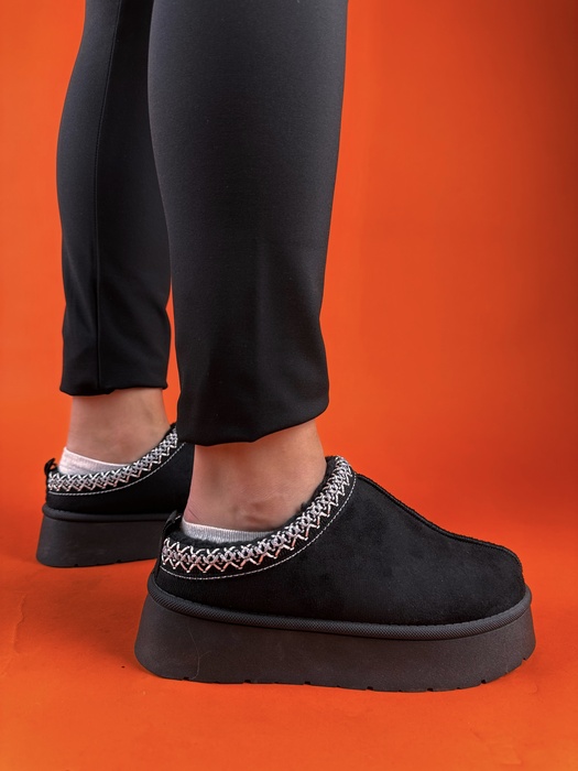 UGG TIPA ČĪBAS OM5624-1