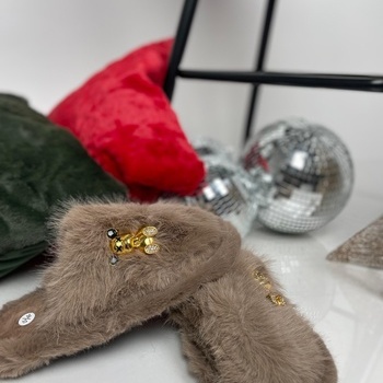 Istabas čības ar lācīti