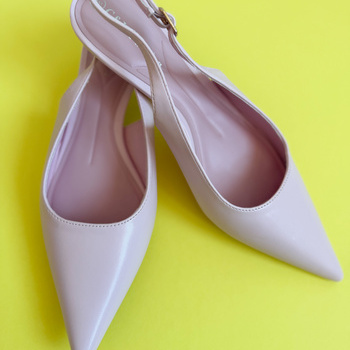 Kurpes ar mazu papēdīti BE-753