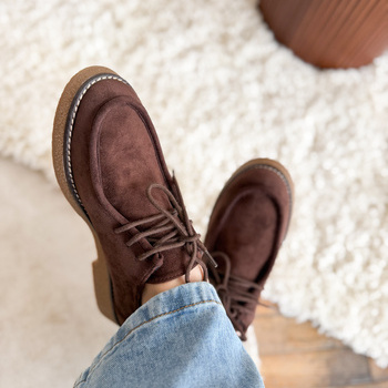 Mokasīni ar šņorītēm RR-31