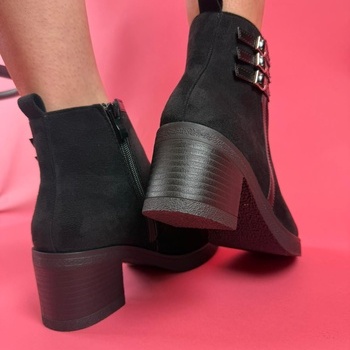 Puszābaki uz papēdi A8222