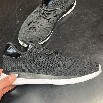 Slip-on šņorējamas kedas