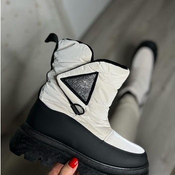 Sniega zābaki ar dimantu akcentu