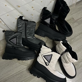 Sniega zābaki ar dimantu akcentu