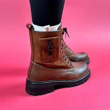 Šņorzābaki 8218-18