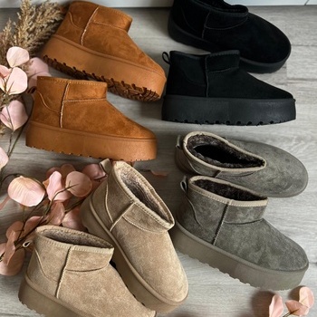 UGG 8917-2