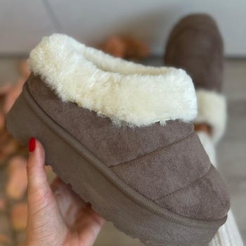 UGG ČĪBAS NB693