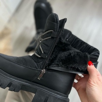 Ziemas siltie zābaki ar dimantu ķēdīti